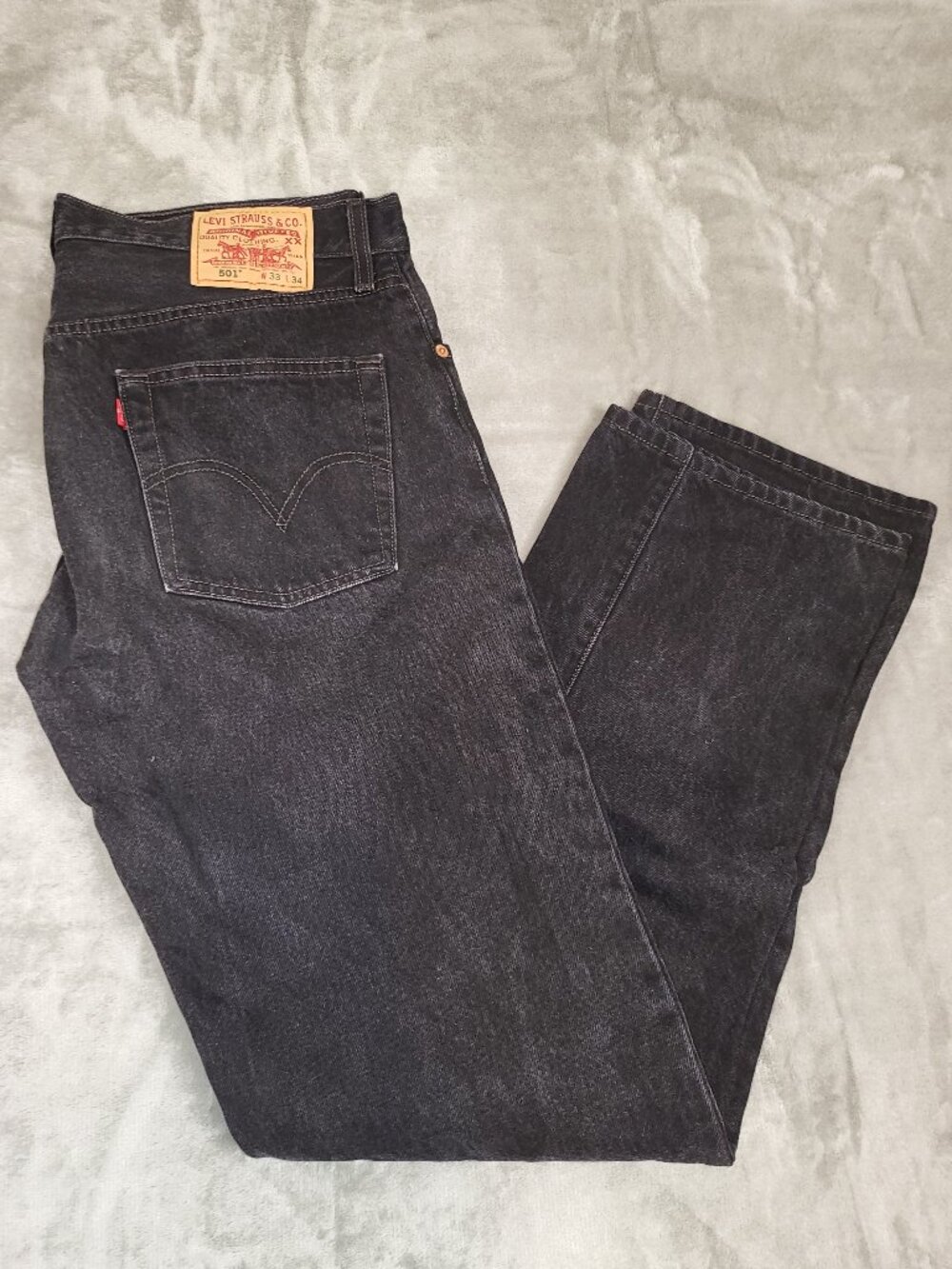 Levi's 501 Original Fit Black Button Fly Jeans W33 L34 Straight Leg Denim